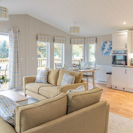 Hawthorn Glen Lodges ダウンハム・マーケット エクステリア 写真